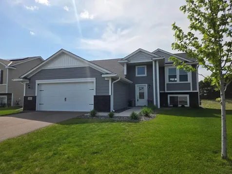 39610 Fallbrook Avenue North Branch MN 55056
