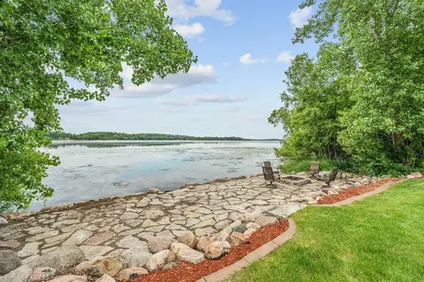 5785 232nd Street W Faribault MN 55021