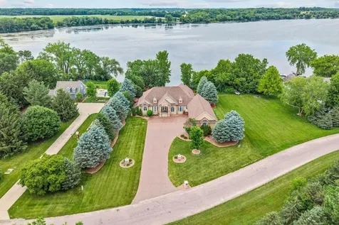 5785 232nd Street W Faribault MN 55021