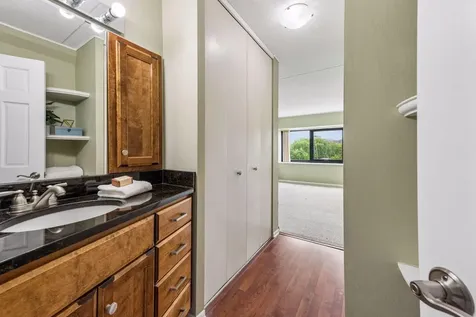 1920 S 1st Street Minneapolis MN 55454