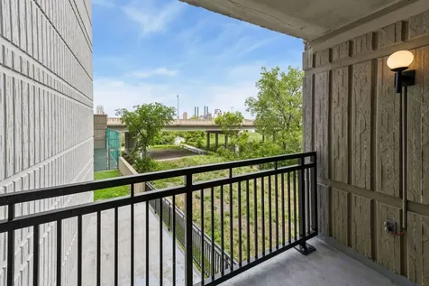 1920 S 1st Street Minneapolis MN 55454