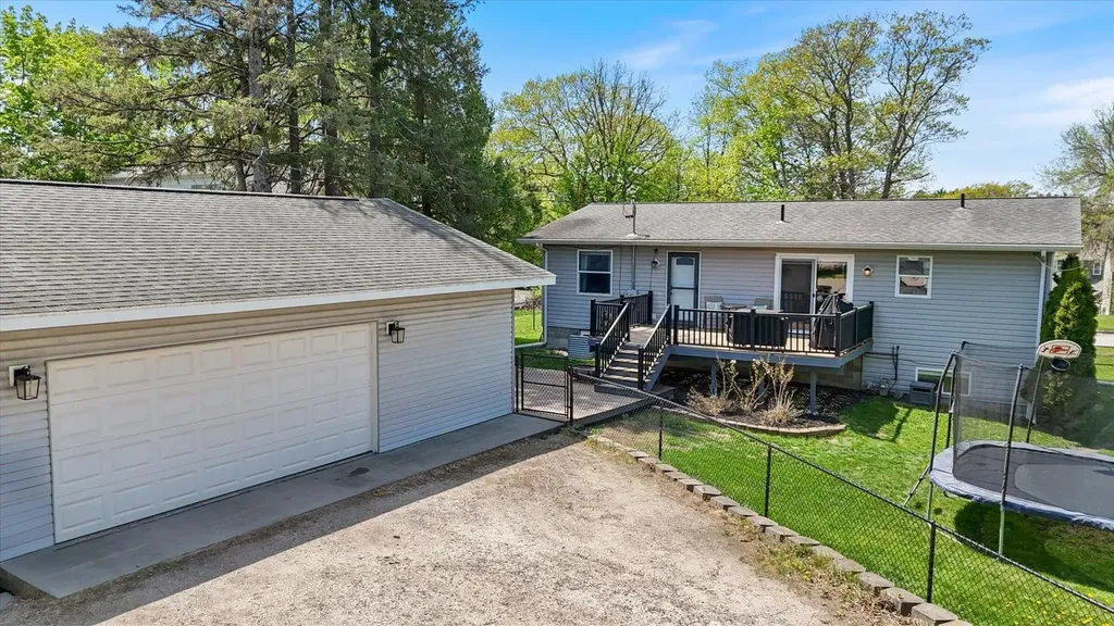 404 Hartley Street Coleraine MN 55722