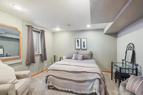 404 Hartley Street Coleraine MN 55722