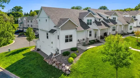 2673 New Century Place E Maplewood MN 55119