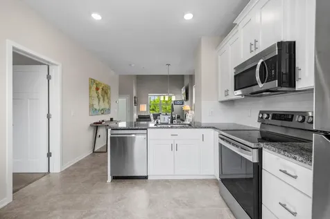 2673 New Century Place E Maplewood MN 55119