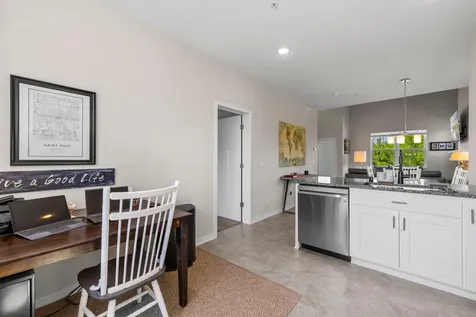 2673 New Century Place E Maplewood MN 55119