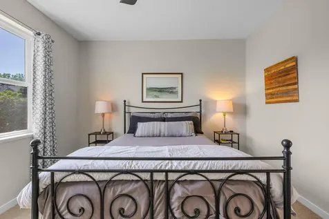 2673 New Century Place E Maplewood MN 55119