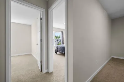 2673 New Century Place E Maplewood MN 55119