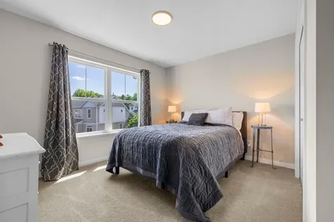 2673 New Century Place E Maplewood MN 55119