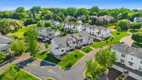 2673 New Century Place E Maplewood MN 55119