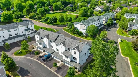 2673 New Century Place E Maplewood MN 55119