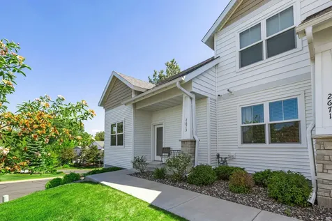 2673 New Century Place E Maplewood MN 55119