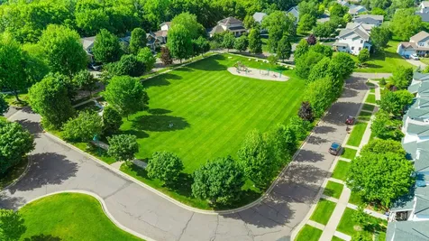 2673 New Century Place E Maplewood MN 55119