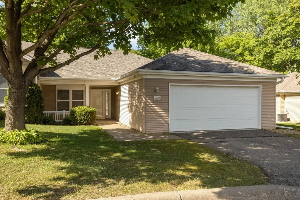 909 Bahls Drive Hastings MN 55033