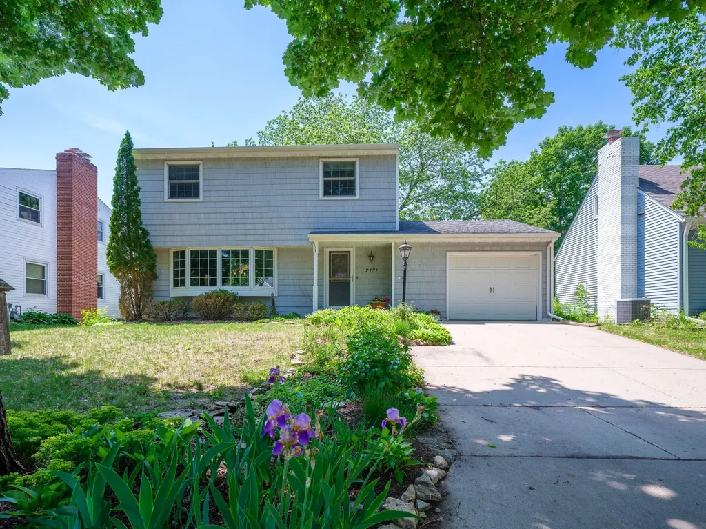 2131 9th Avenue NE Rochester MN 55906