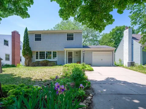 2131 9th Avenue NE Rochester MN 55906
