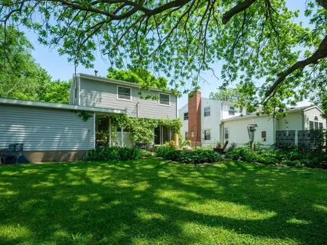 2131 9th Avenue NE Rochester MN 55906