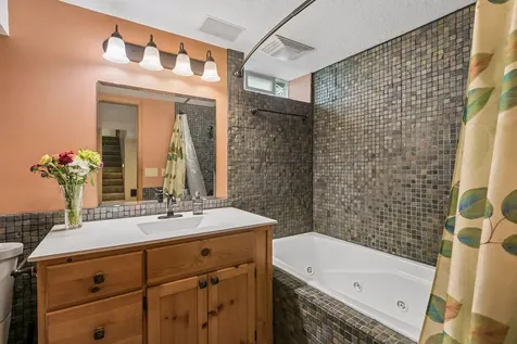 2744 Zenith Avenue N Robbinsdale MN 55422