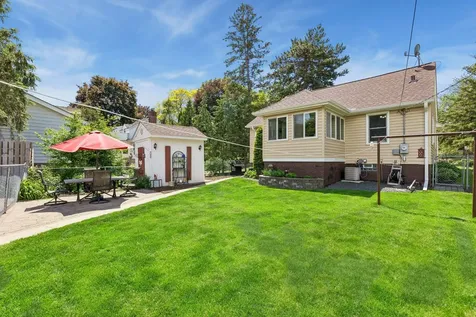2744 Zenith Avenue N Robbinsdale MN 55422