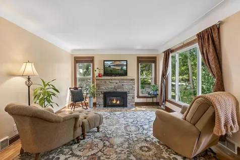 2744 Zenith Avenue N Robbinsdale MN 55422