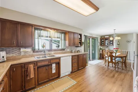1709 6th Street SW Willmar MN 56201