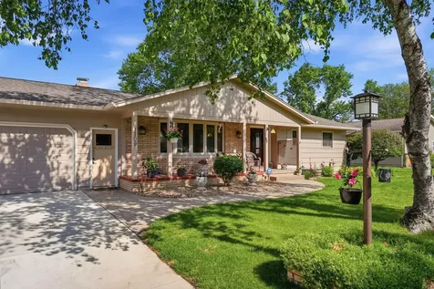 1709 6th Street SW Willmar MN 56201