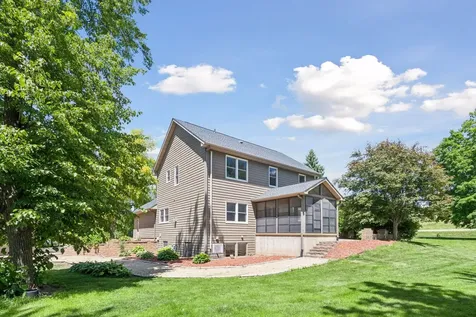 5453 124th Court E Northfield MN 55057