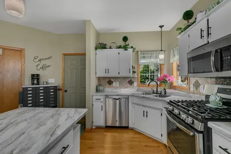 146 Bluebird Lane Clearwater MN 55320