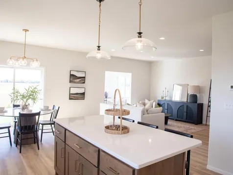 6756 Deer Creek Loop S Horace ND 58047