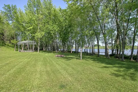 16121 Par Circle SW Pine City MN 55063