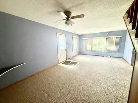 106 Boulevard Street Belview MN 56214