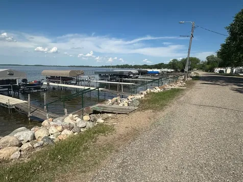 1220 E Lake Street Osakis MN 56360