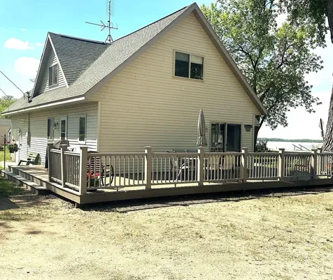 1220 E Lake Street Osakis MN 56360
