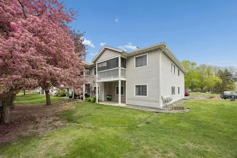 4050 Maureen Drive NE Columbia Heights MN 55421