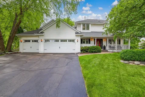 8761 Inverness Road Woodbury MN 55125
