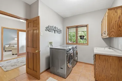 8761 Inverness Road Woodbury MN 55125