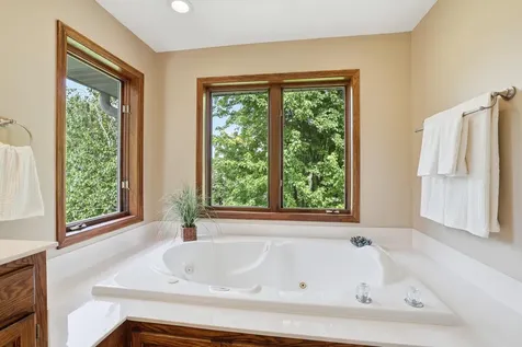 8761 Inverness Road Woodbury MN 55125