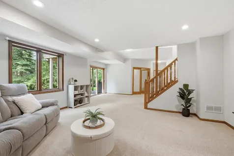 8761 Inverness Road Woodbury MN 55125