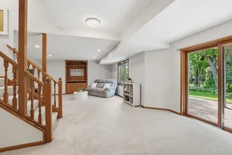 8761 Inverness Road Woodbury MN 55125