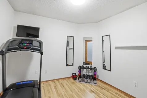 8761 Inverness Road Woodbury MN 55125