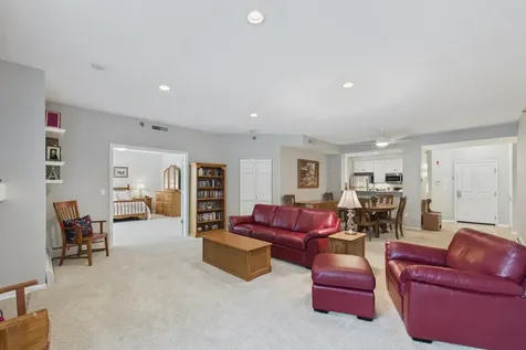 7400 Edinborough Way Edina MN 55435