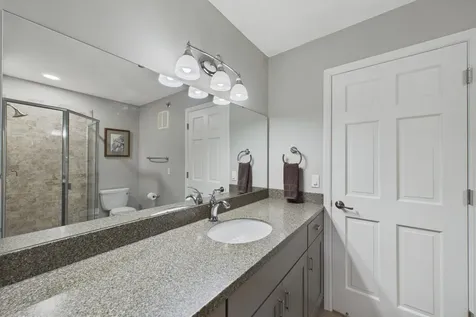 7400 Edinborough Way Edina MN 55435