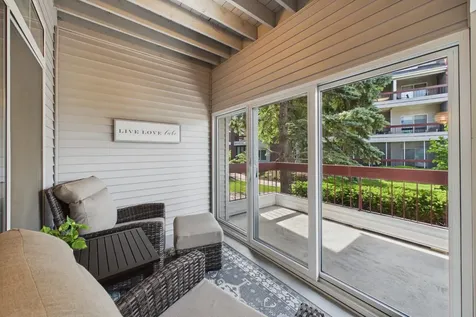 7400 Edinborough Way Edina MN 55435