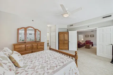 7400 Edinborough Way Edina MN 55435