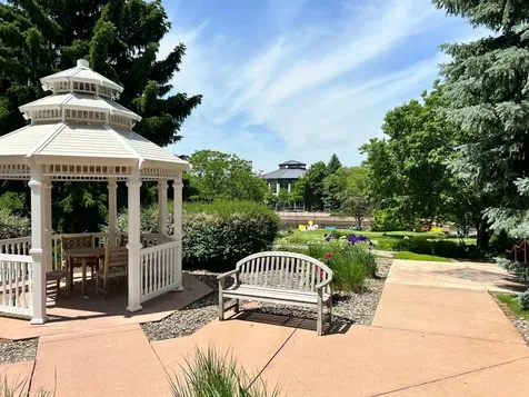 7400 Edinborough Way Edina MN 55435