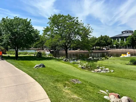 7400 Edinborough Way Edina MN 55435