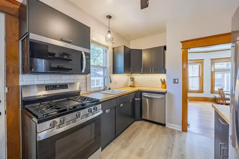 1257 Selby Avenue Saint Paul MN 55104