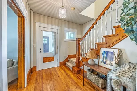 1257 Selby Avenue Saint Paul MN 55104