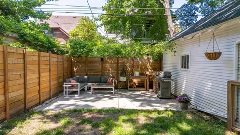1257 Selby Avenue Saint Paul MN 55104