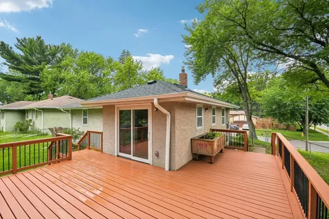 2154 William Street Roseville MN 55113